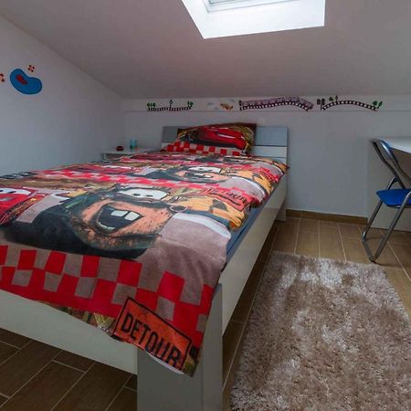 Holiday Home In Grizane 39285 Kültér fotó