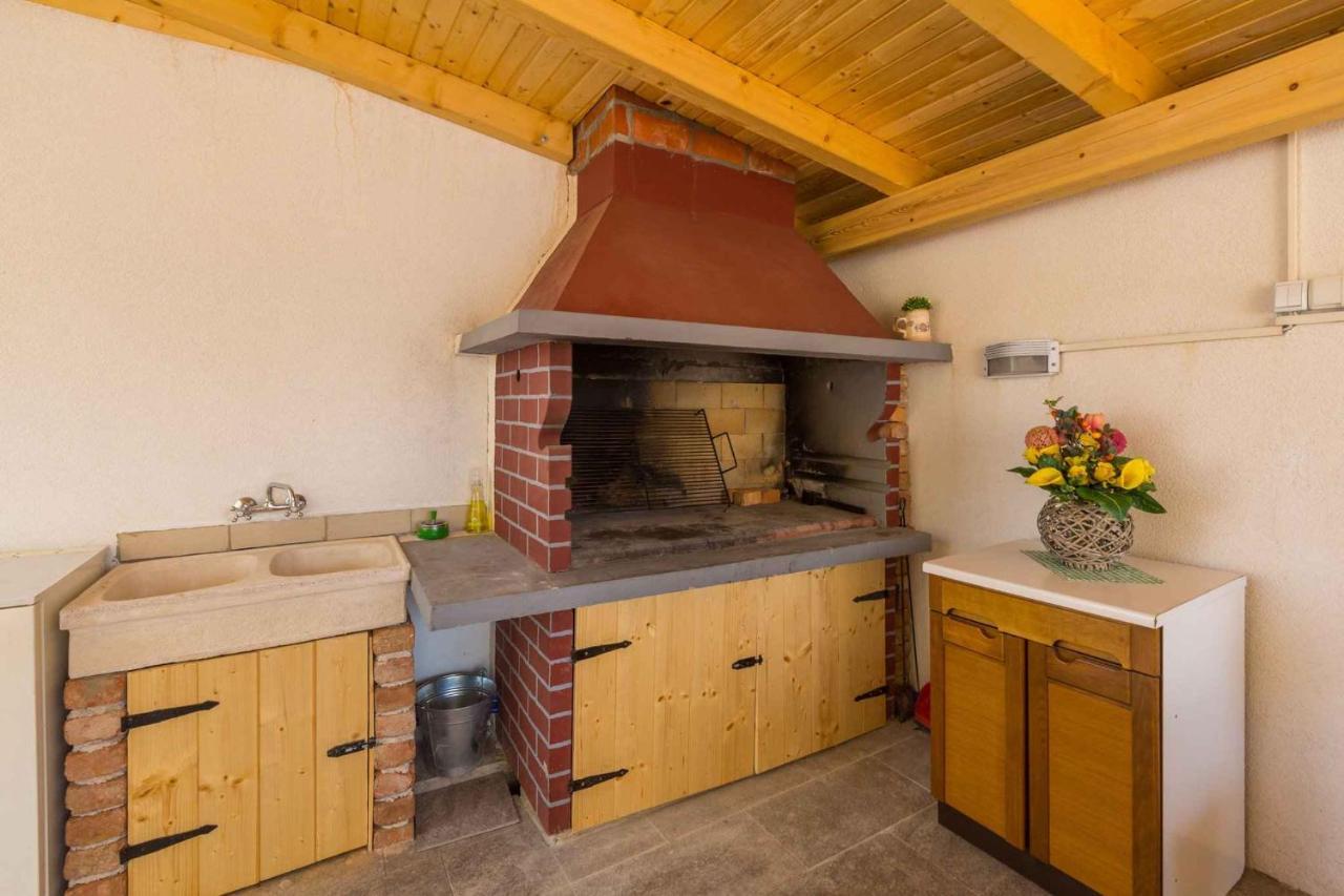 Holiday Home In Grizane 39285 Kültér fotó