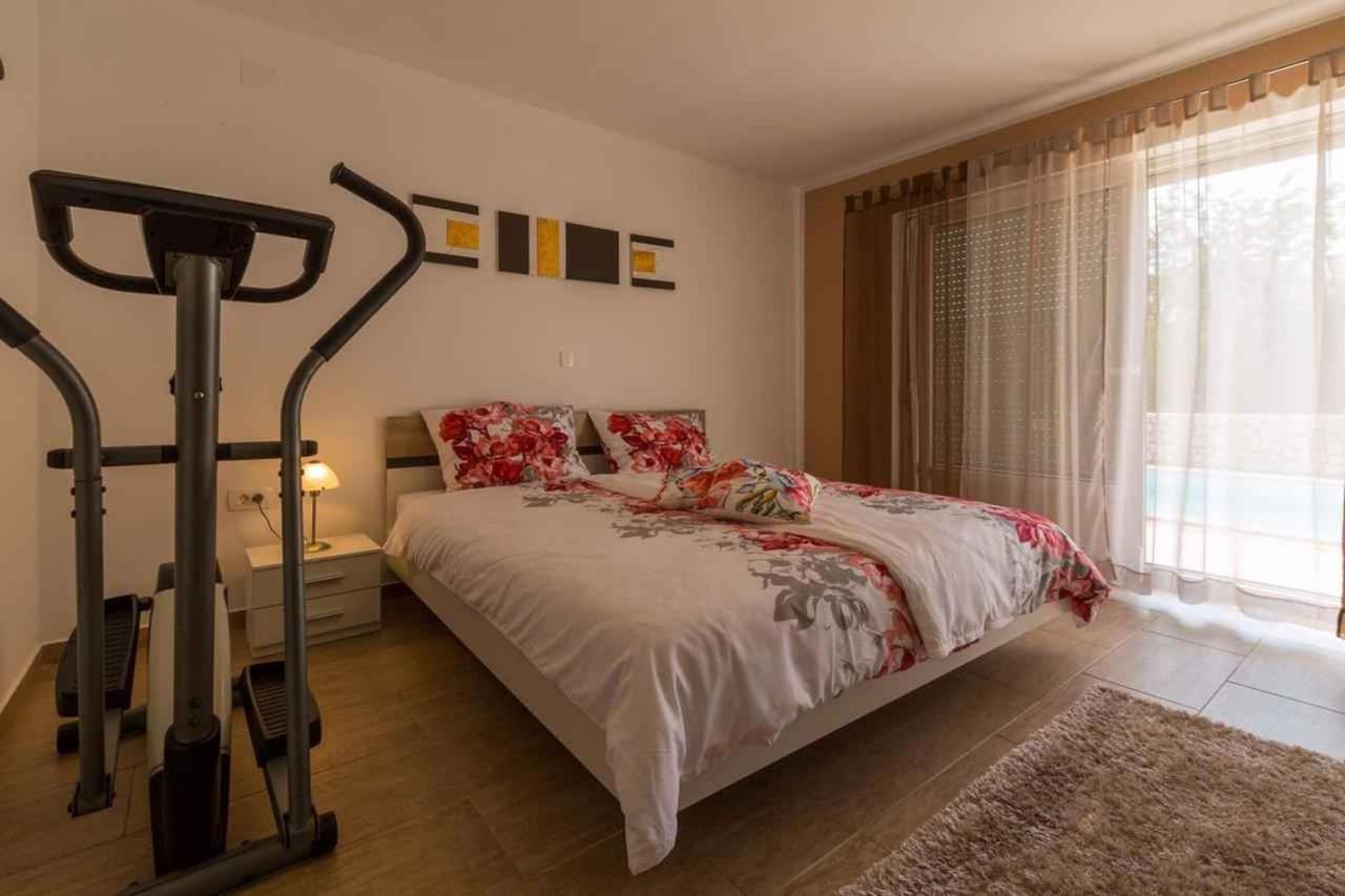 Holiday Home In Grizane 39285 Kültér fotó