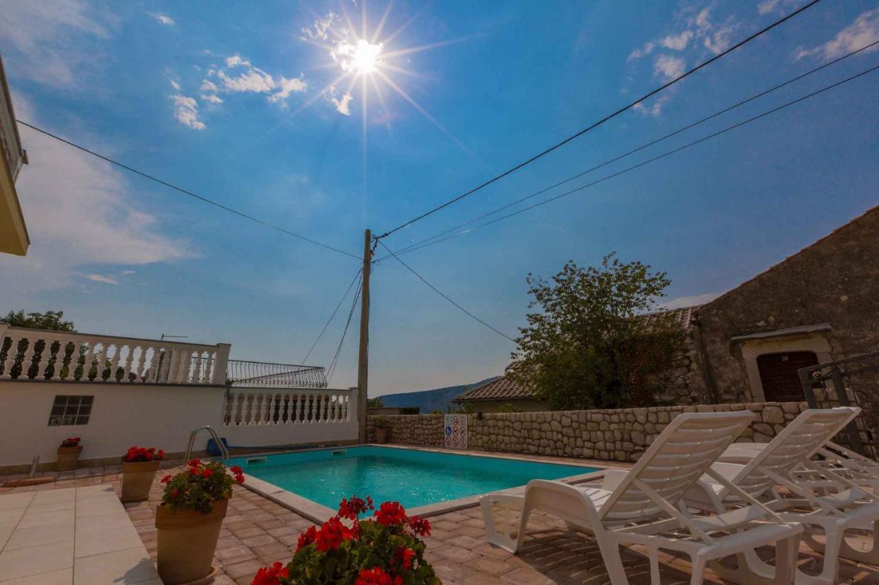 Holiday Home In Grizane 39285 Kültér fotó