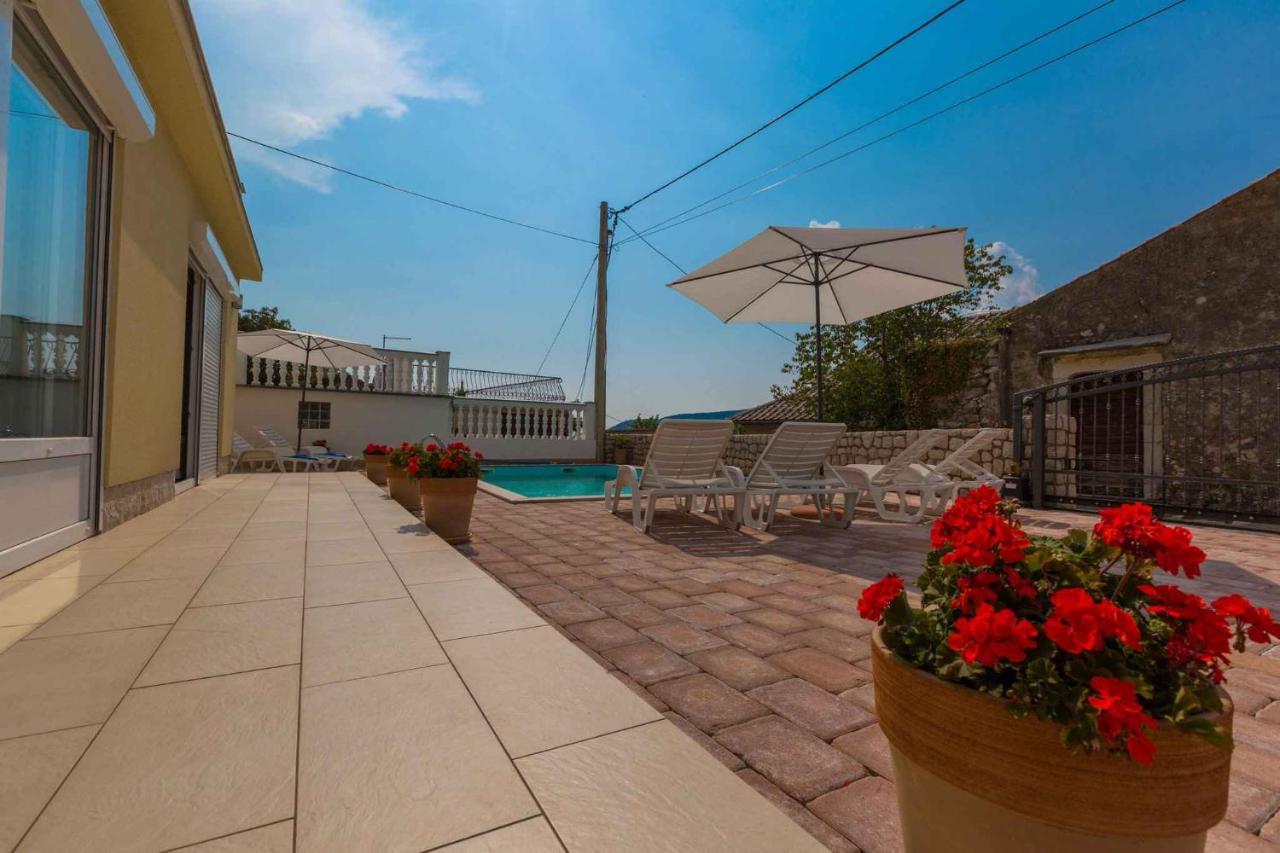 Holiday Home In Grizane 39285 Kültér fotó