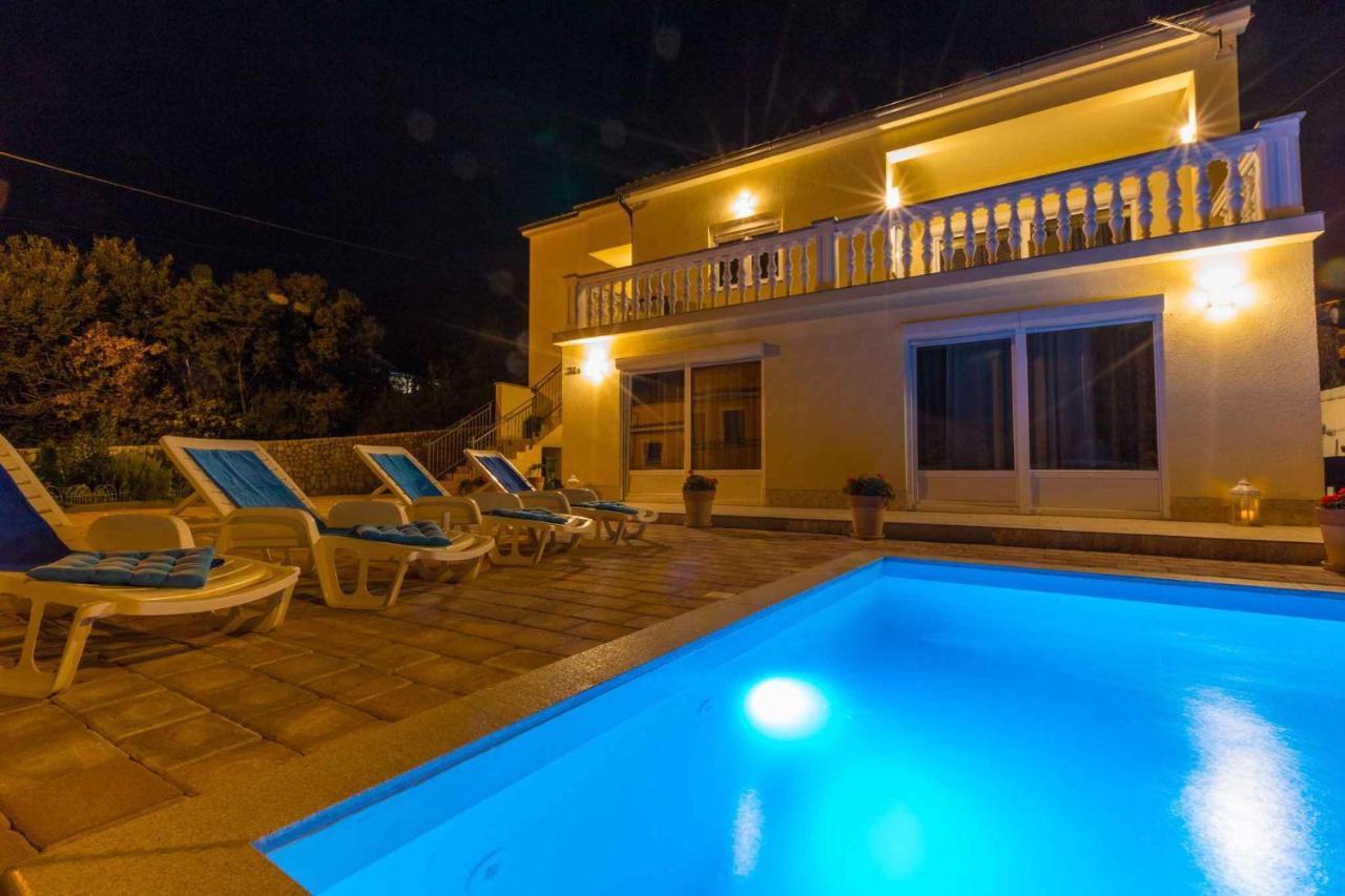 Holiday Home In Grizane 39285 Kültér fotó