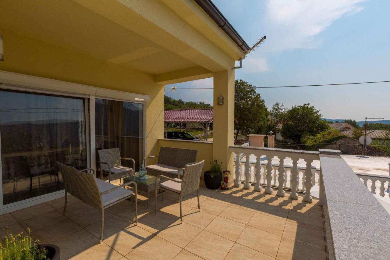 Holiday Home In Grizane 39285 Kültér fotó