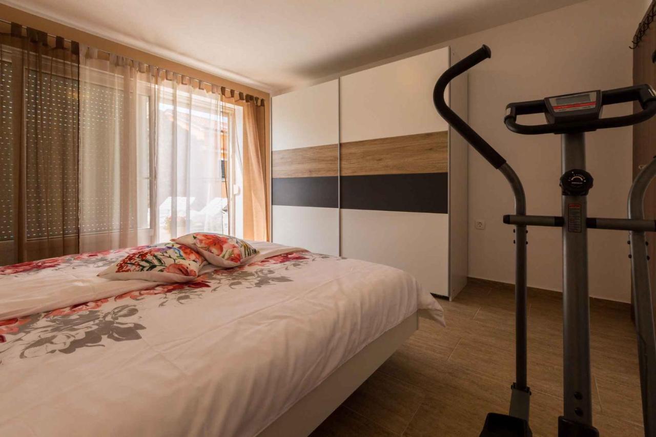 Holiday Home In Grizane 39285 Kültér fotó