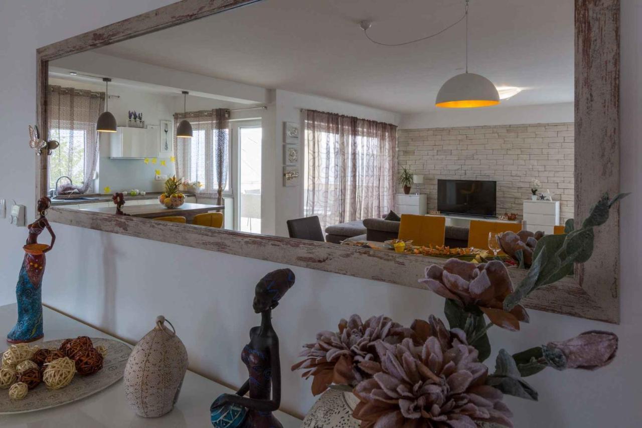Holiday Home In Grizane 39285 Kültér fotó