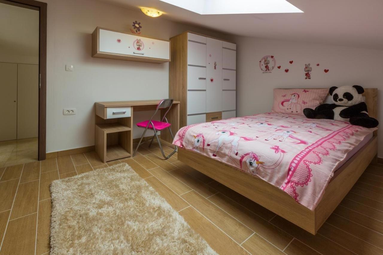Holiday Home In Grizane 39285 Kültér fotó